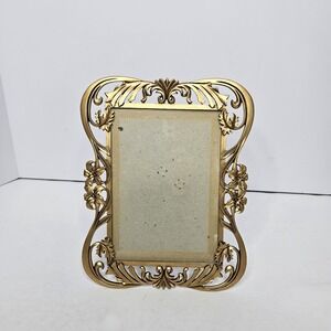Gold Picture Frame Hard Plastic Picture Size 4 5/8 X 6 5/8"
